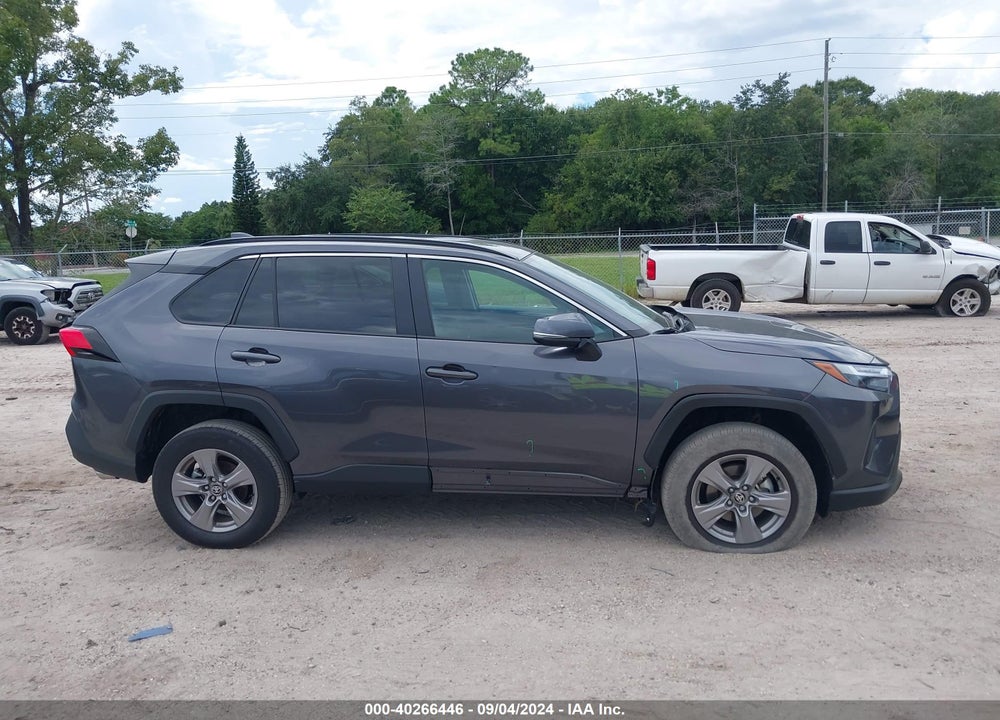 2024 TOYOTA RAV4 XLE VIN: 2T3W1RFV6RC282444