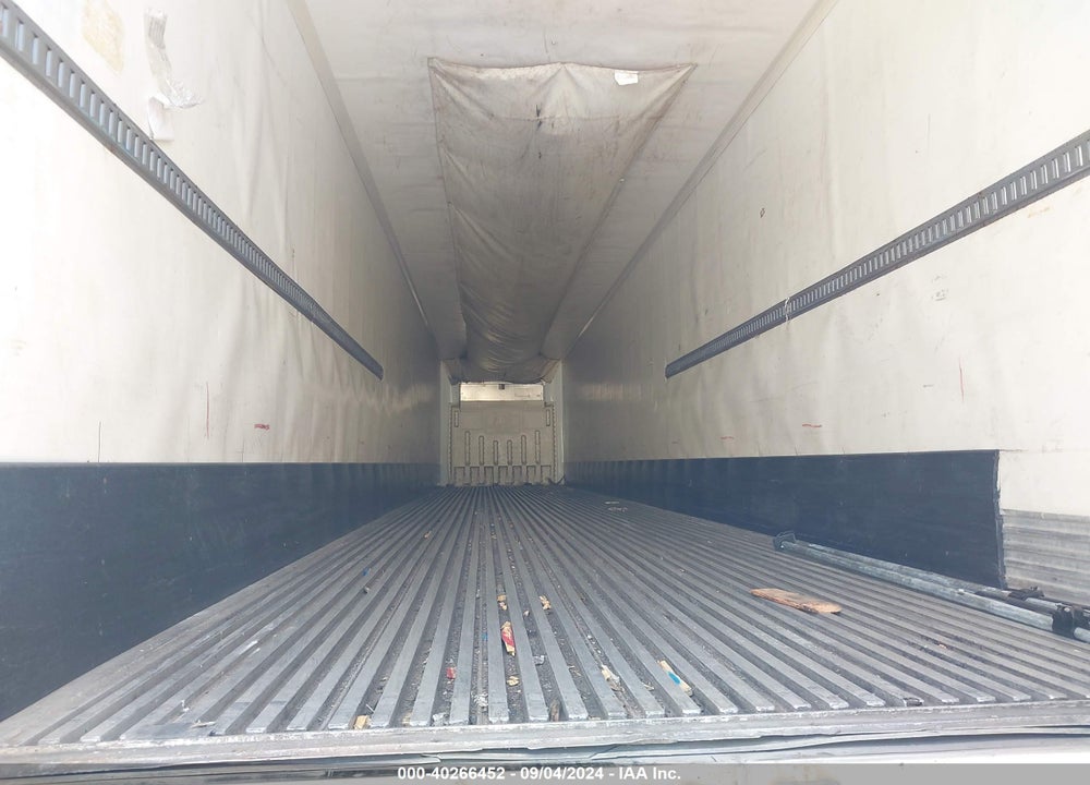 2009 WABASH NATIONAL CORP --- VIN: 1JJV532W39L130464