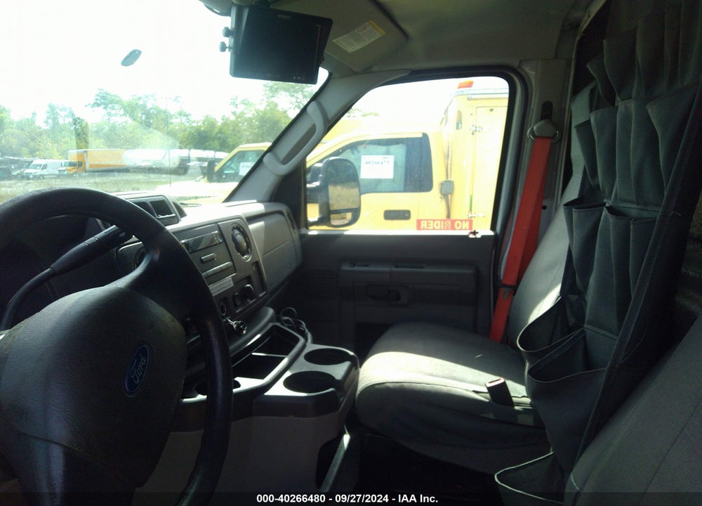 2017 FORD E-450 CUTAWAY VIN: 1FDXE4FS6HDC69071
