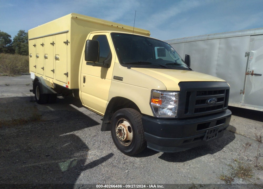 2021 FORD E-450 CUTAWAY VIN: 1FDXE4FN2MDC34158