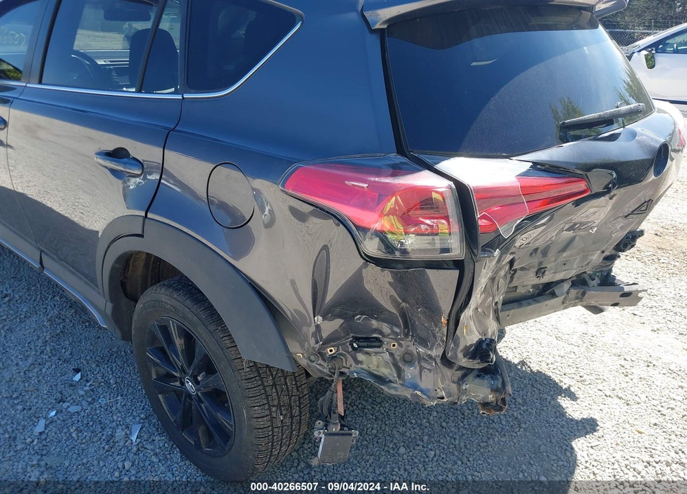 2018 TOYOTA RAV4 ADVENTURE VIN: 2T3RFREV5JW810171