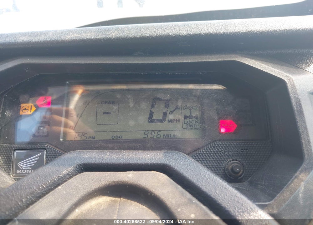2018 HONDA SXS1000 M5 VIN: 1HFVE04T8J4200491