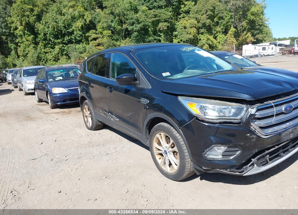 2017 FORD ESCAPE SE VIN: 1FMCU9GD6HUE11403
