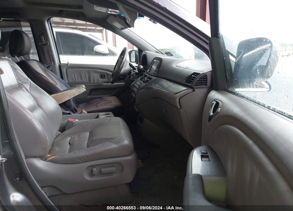 2010 HONDA ODYSSEY TOURING VIN: 5FNRL3H9XAB025719