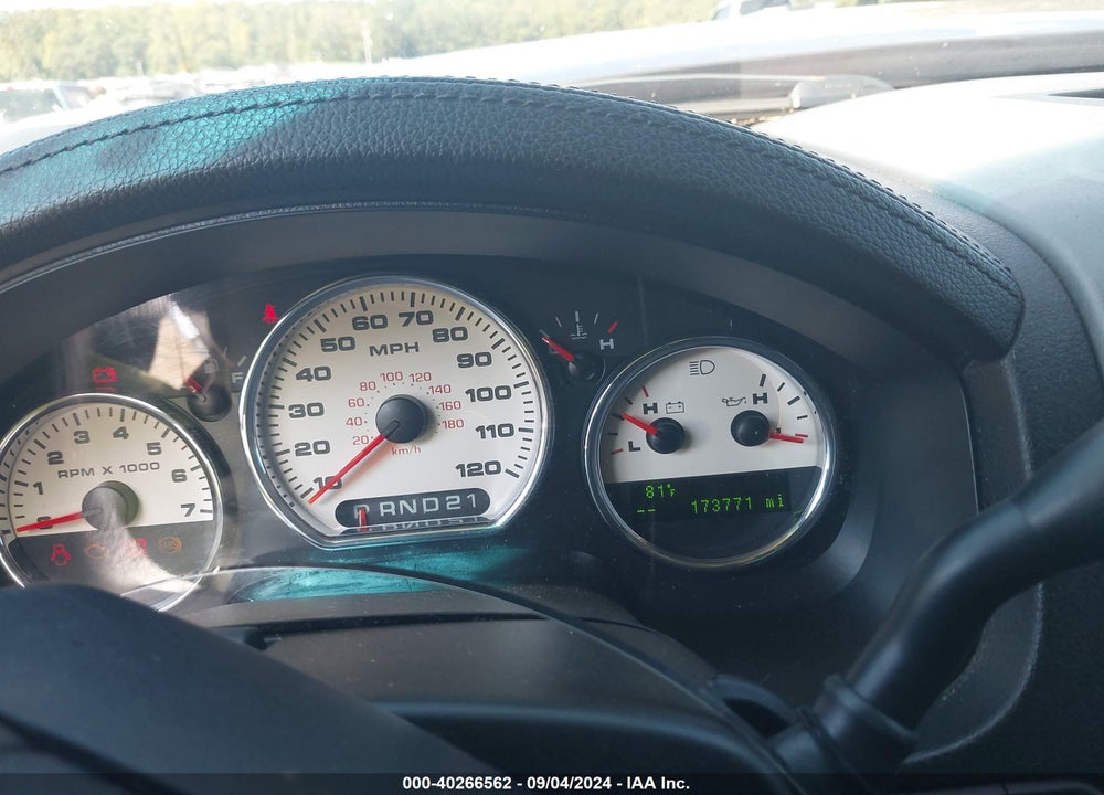 2007 FORD F-150 LARIAT/XLT VIN: 1FTPW12V77KD23147