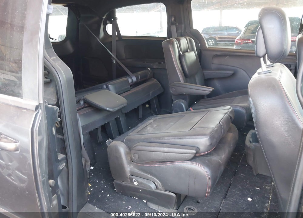 2016 DODGE GRAND CARAVAN R/T VIN: 2C4RDGEG6GR399104