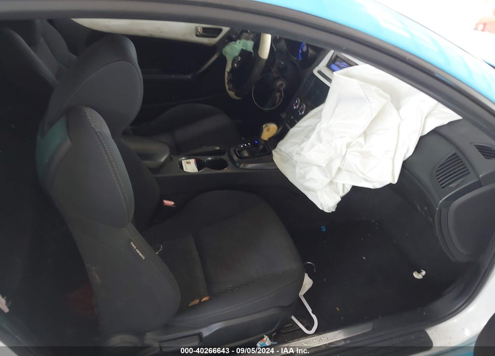 2013 HYUNDAI GENESIS COUPE VIN: KMHHT6KD2DU096270