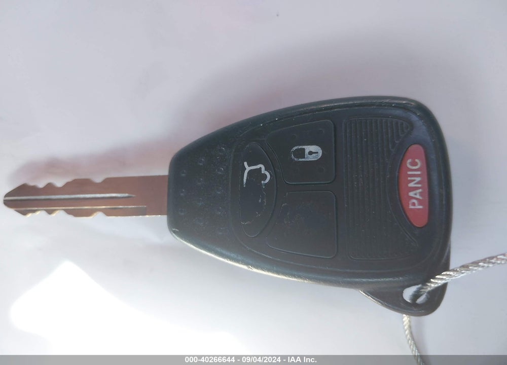 2005 CHRYSLER 300 TOURING VIN: 2C3AA53G45H612863