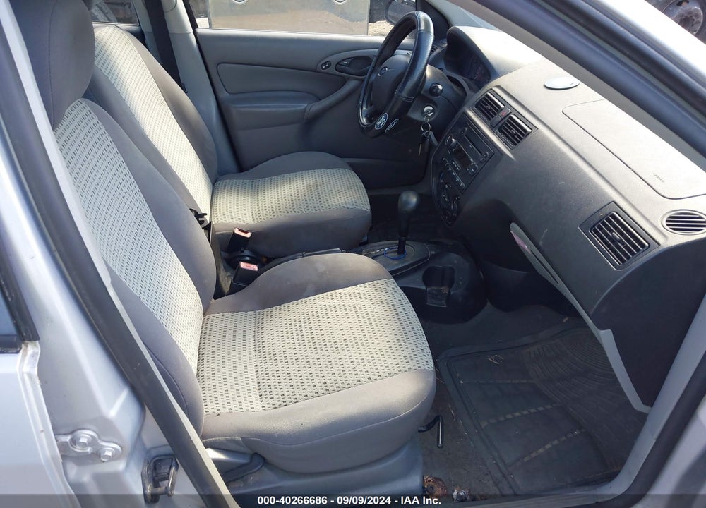 2006 FORD FOCUS ZX4 VIN: 1FAHP34NX6W217072