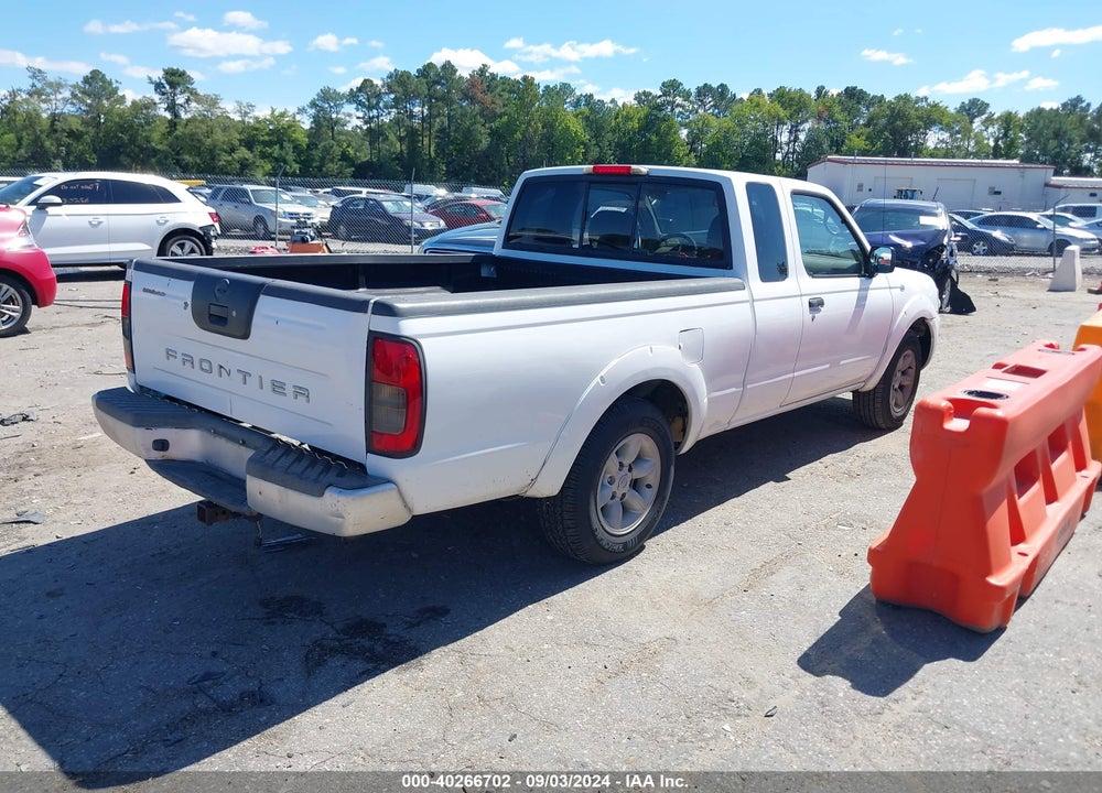 2003 NISSAN FRONTIER XE VIN: 1N6DD26T13C425973