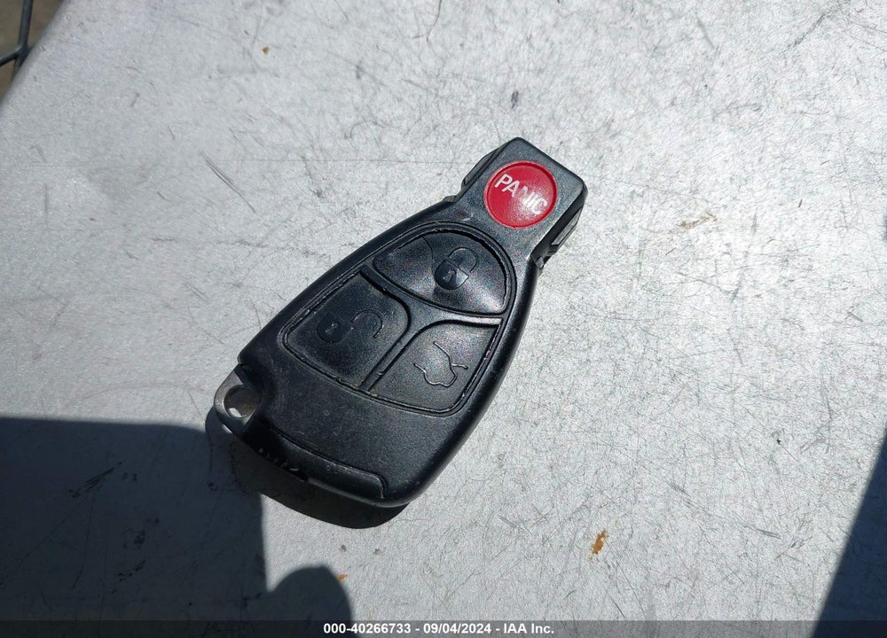 2004 MERCEDES-BENZ E 320 VIN: WDBUF65J14X112676