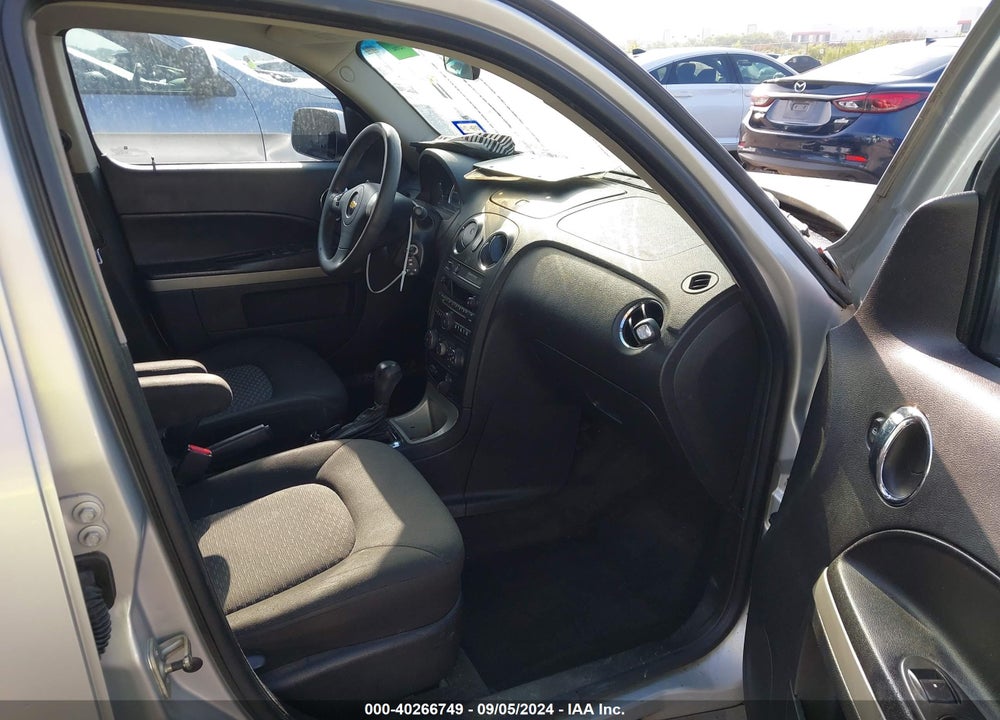 2011 CHEVROLET HHR LT VIN: 3GNBABFW6BS508201