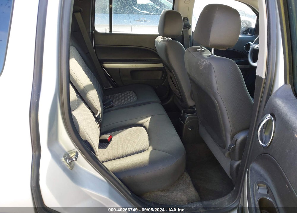 2011 CHEVROLET HHR LT VIN: 3GNBABFW6BS508201