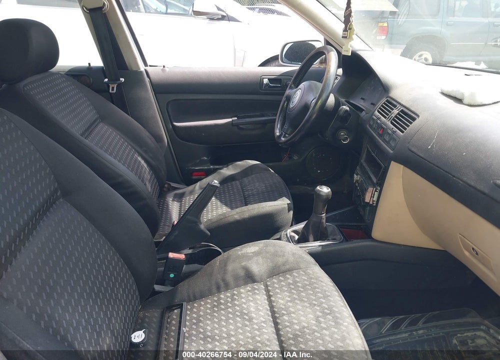 2003 VOLKSWAGEN JETTA WOLFSBURG EDITION VIN: 3VWPE69M43M178162