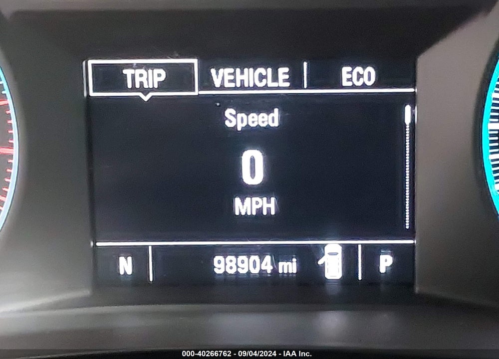2018 CHEVROLET TRAVERSE 1LT VIN: 1GNERGKW8JJ207437