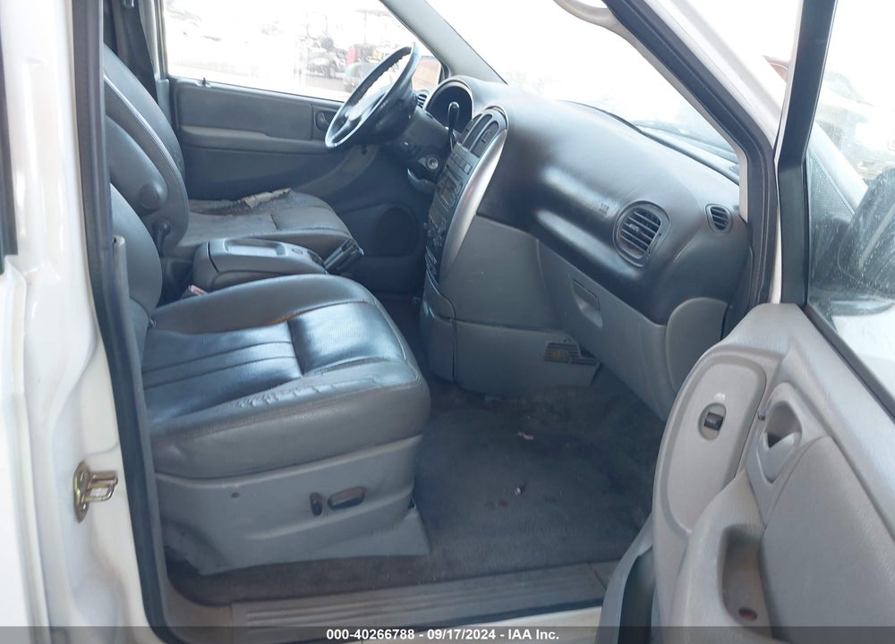 2006 CHRYSLER TOWN & COUNTRY TOURING VIN: 2A4GP54L96R821604
