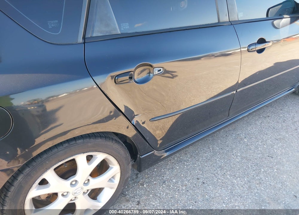 2007 MAZDA 3 S SPORT VIN: JM1BK143071651680