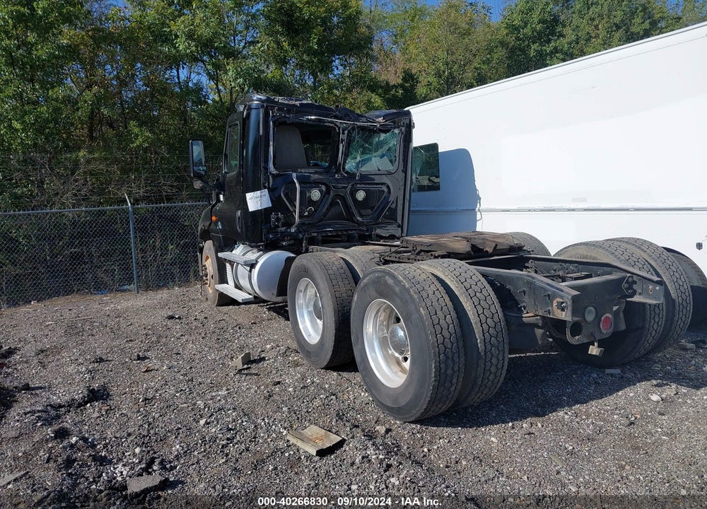 2016 FREIGHTLINER CASCADIA 125 VIN: 1FUJGEDV6GLHC2964