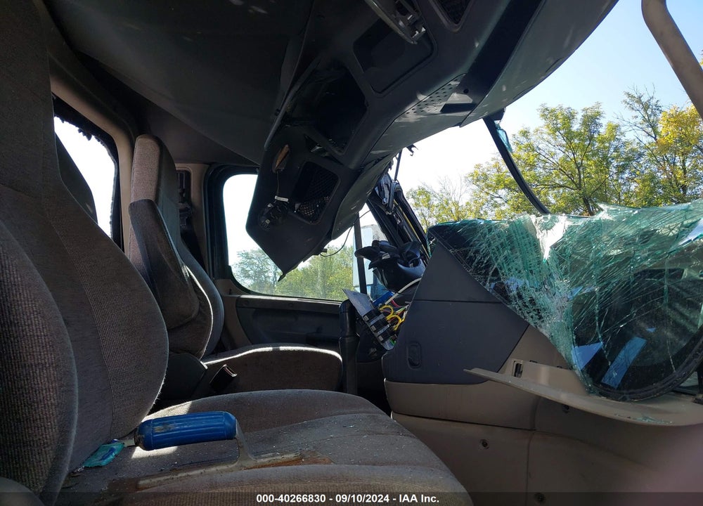 2016 FREIGHTLINER CASCADIA 125 VIN: 1FUJGEDV6GLHC2964
