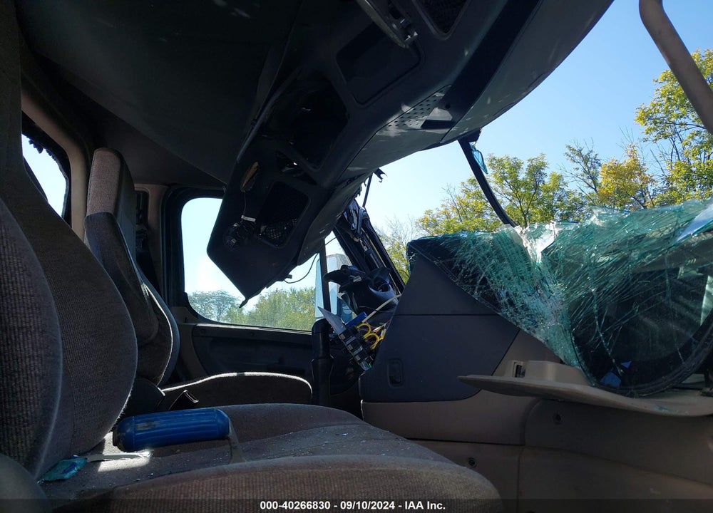 2016 FREIGHTLINER CASCADIA 125 VIN: 1FUJGEDV6GLHC2964