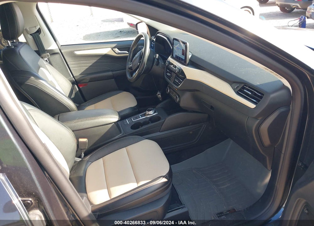 2022 FORD ESCAPE TITANIUM VIN: 1FMCU9J94NUA04597
