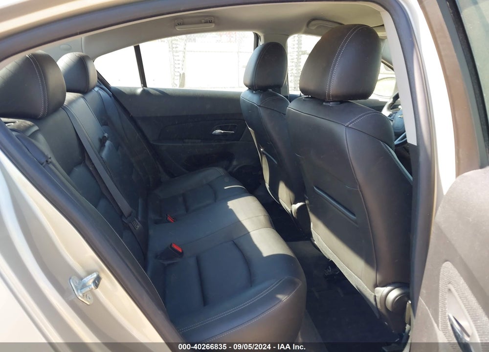 2014 CHEVROLET CRUZE DIESEL VIN: 1G1P75SZ0E7100982