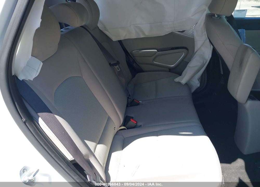 2020 KIA SOUL LX VIN: KNDJ23AU2L7705802