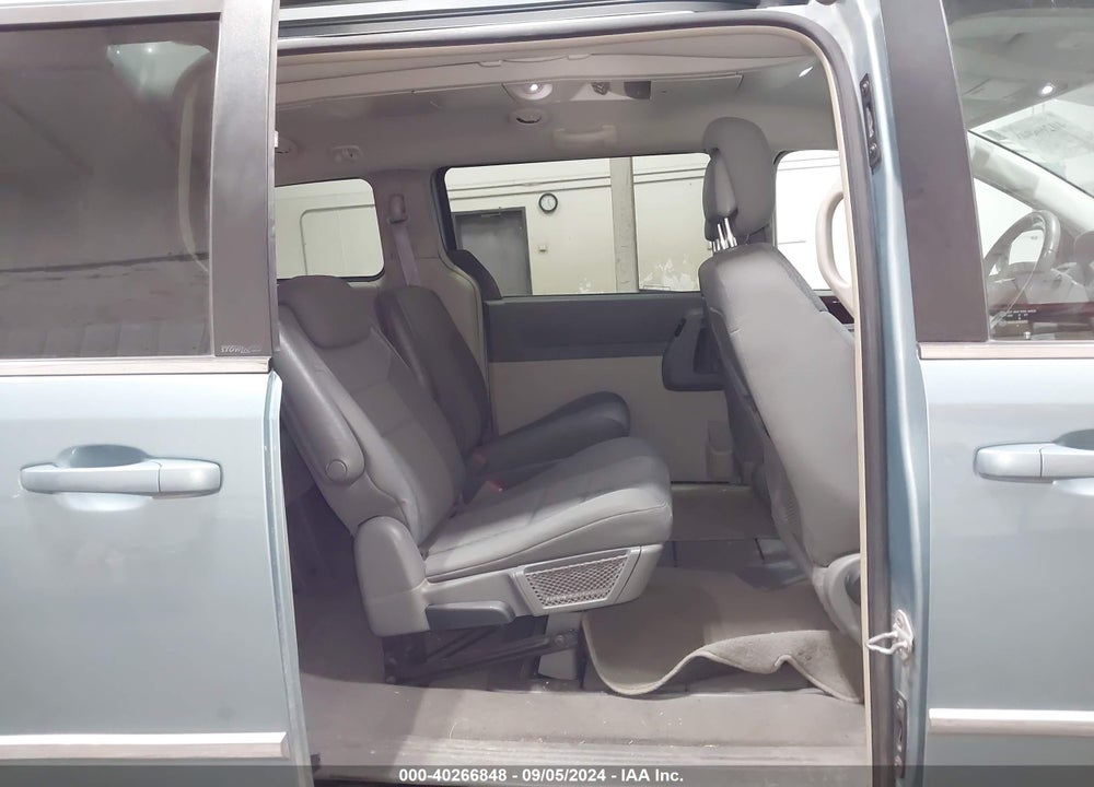 2010 CHRYSLER TOWN & COUNTRY TOURING VIN: 2A4RR5D17AR310581