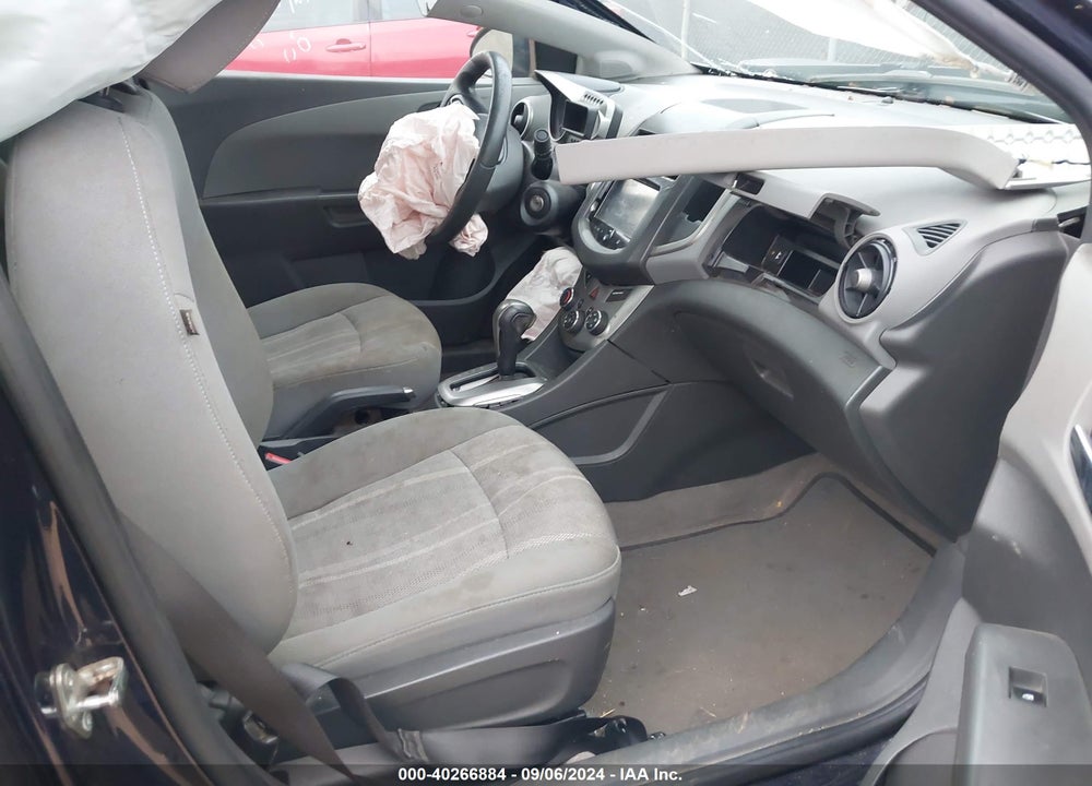 2015 CHEVROLET SONIC LT AUTO VIN: 1G1JC5SG1F4153547
