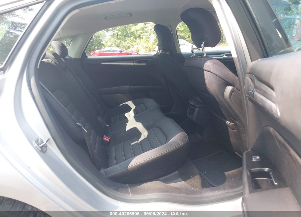 2013 FORD FUSION SE VIN: 3FA6P0H73DR210921