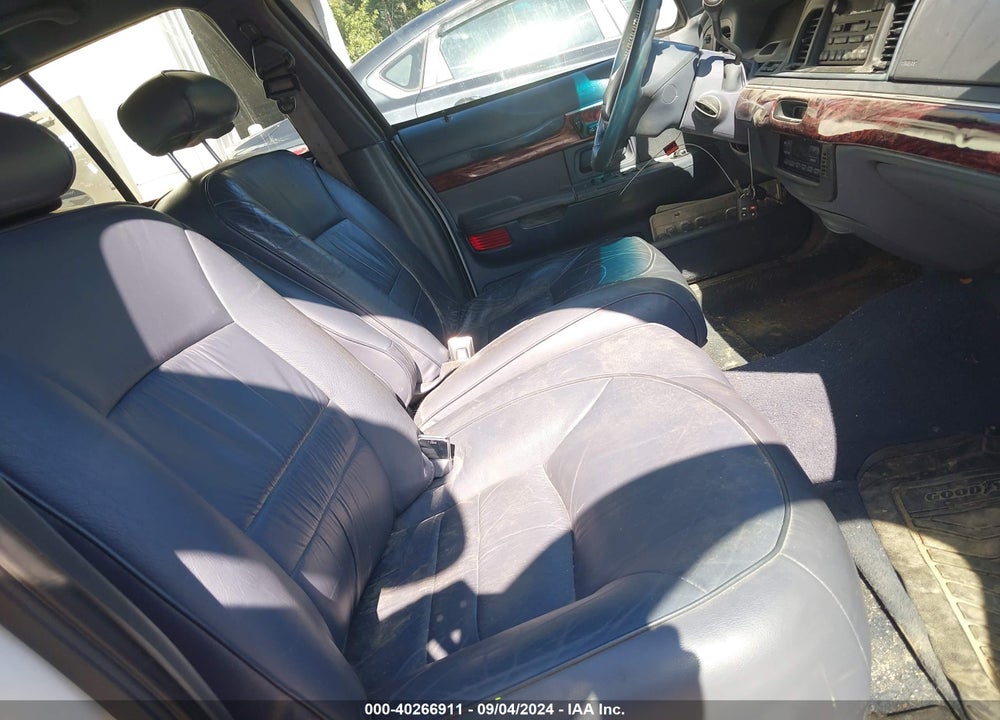 2000 MERCURY GRAND MARQUIS VIN: 2MEFM75W5YX724444