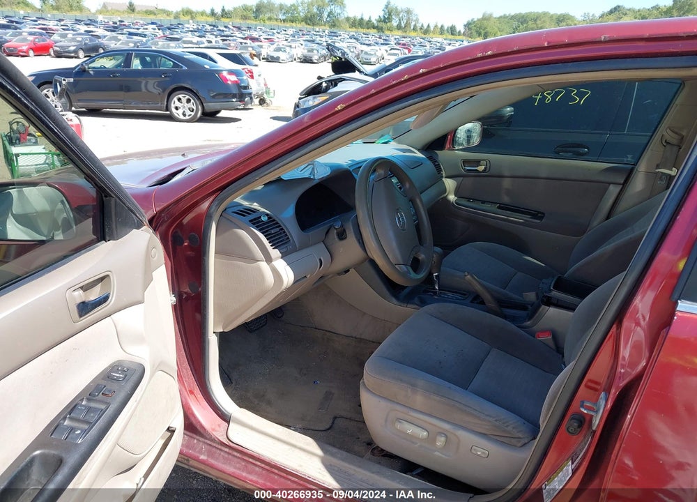 2005 TOYOTA CAMRY LE VIN: 4T1BE32K15U422168