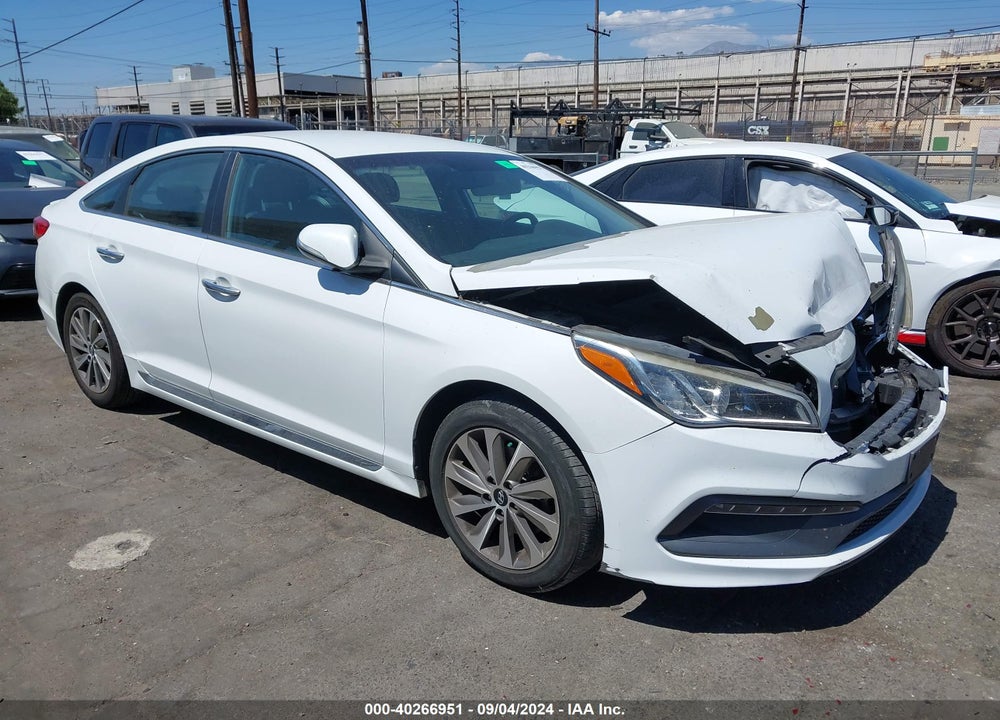 2015 HYUNDAI SONATA SPORT VIN: 5NPE34AF1FH063949