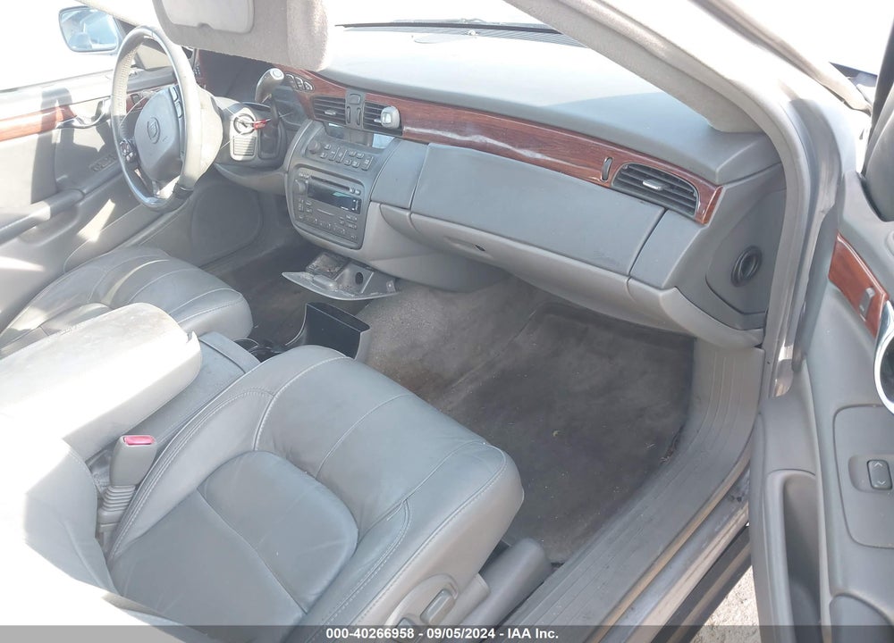 2005 CADILLAC DEVILLE LIVERY VIN: 1G6KD54Y85U247134