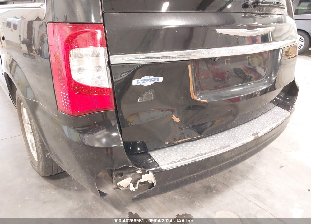 2012 CHRYSLER TOWN & COUNTRY TOURING VIN: 2C4RC1BG2CR412025
