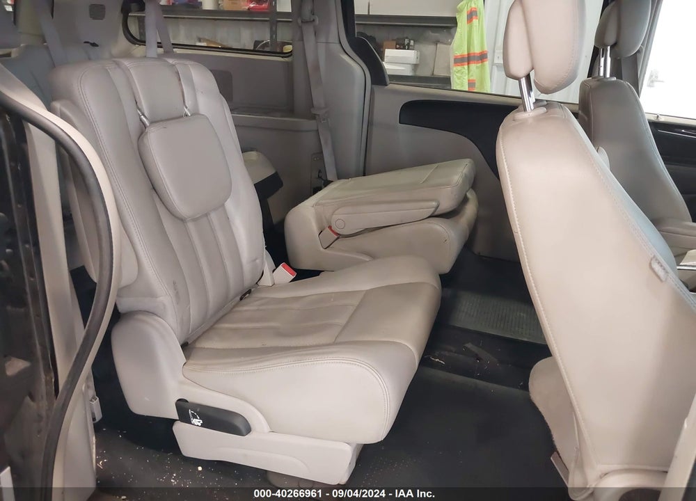 2012 CHRYSLER TOWN & COUNTRY TOURING VIN: 2C4RC1BG2CR412025