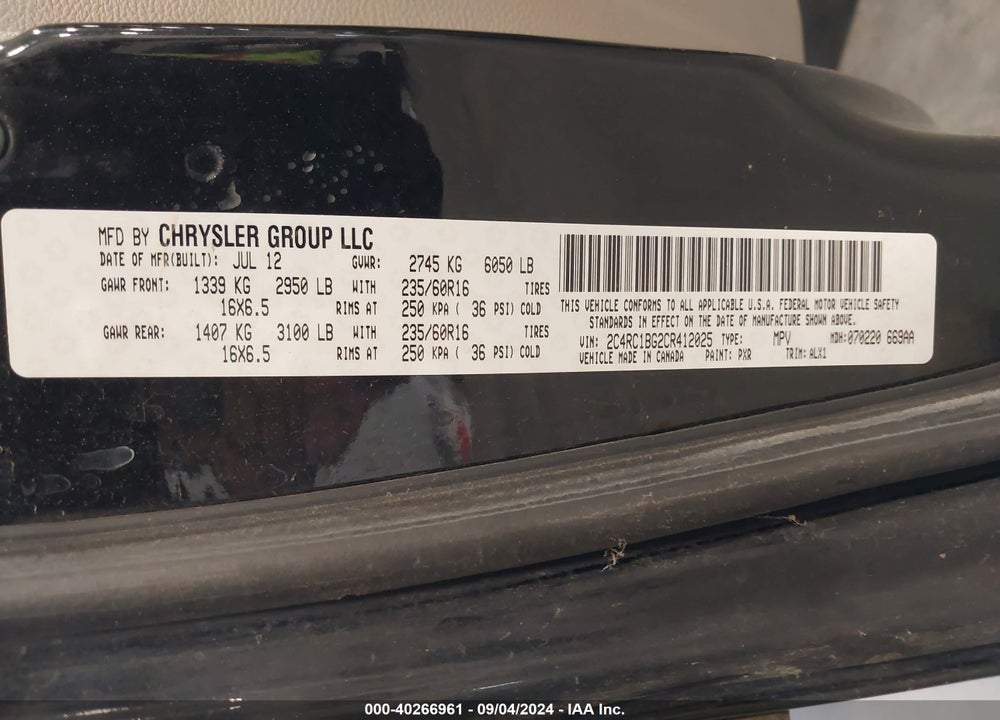 2012 CHRYSLER TOWN & COUNTRY TOURING VIN: 2C4RC1BG2CR412025