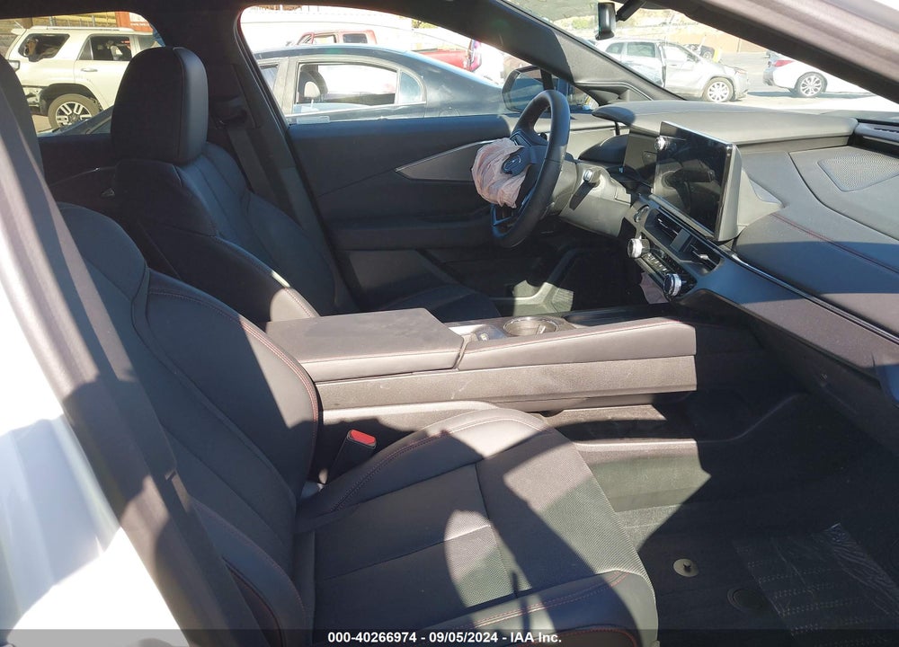 2024 ACURA ZDX A-SPEC VIN: 4W5KHNRL9RZ501024