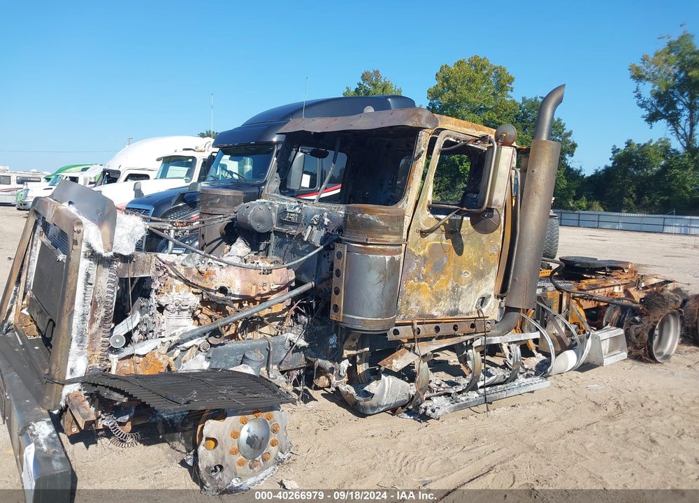 2011 WESTERN STAR/AUTO CAR CONVENTIONAL 4900EX VIN: 5KKXACAV7BPBB1529