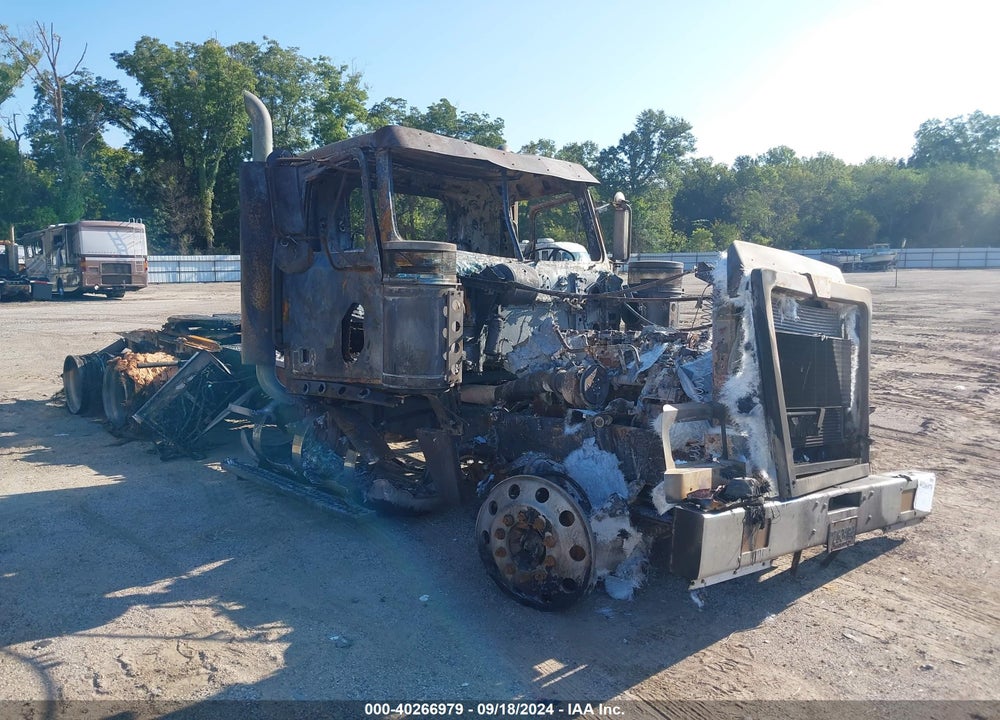 2011 WESTERN STAR/AUTO CAR CONVENTIONAL 4900EX VIN: 5KKXACAV7BPBB1529