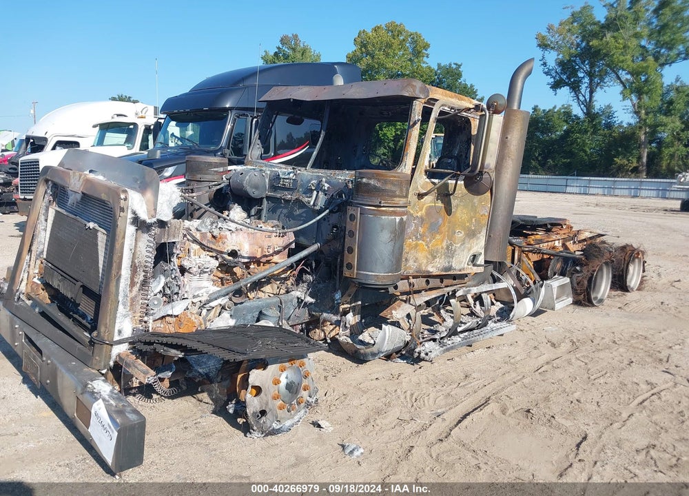 2011 WESTERN STAR/AUTO CAR CONVENTIONAL 4900EX VIN: 5KKXACAV7BPBB1529