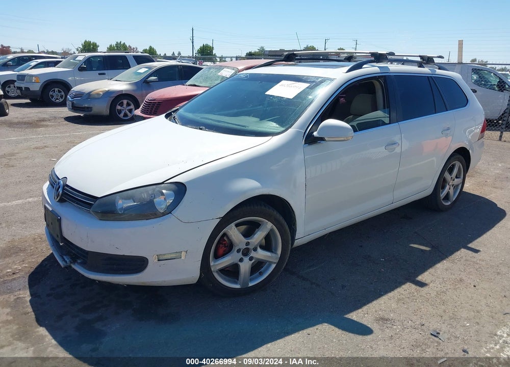 2011 VOLKSWAGEN JETTA SPORTWAGEN 2.0L TDI VIN: 3VWPL7AJXBM712891