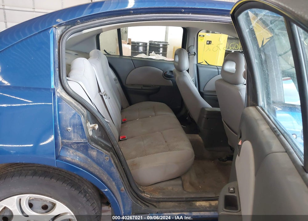 2005 SATURN ION 2 VIN: 1G8AZ52F85Z117623