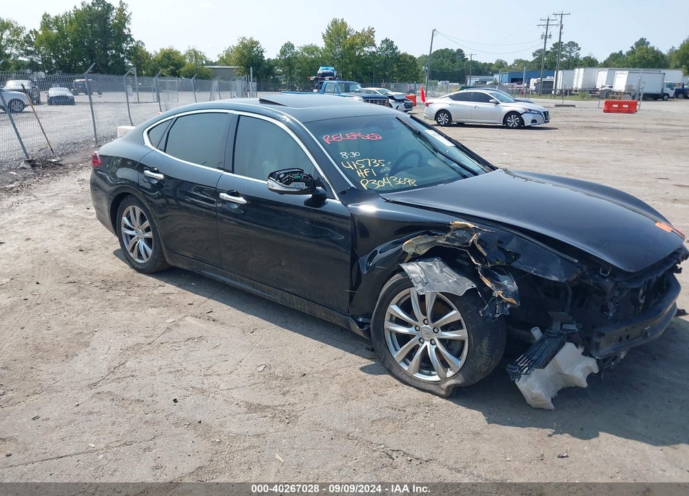 2017 INFINITI Q70 3.7 VIN: JN1BY1AP9HM740625