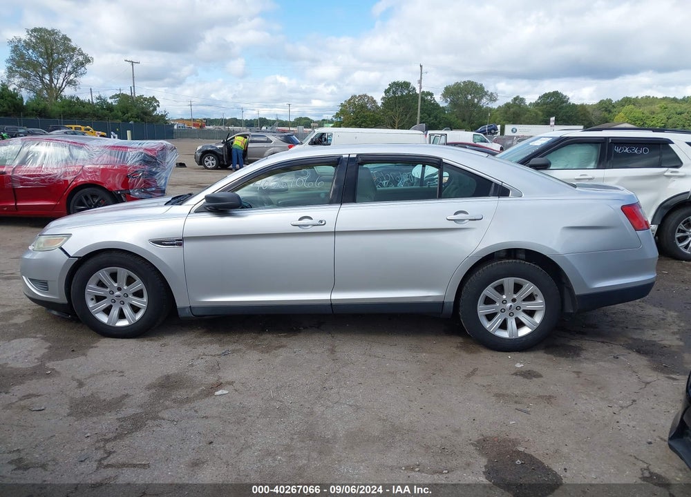 2010 FORD TAURUS SE VIN: 1FAHP2DW2AG115187