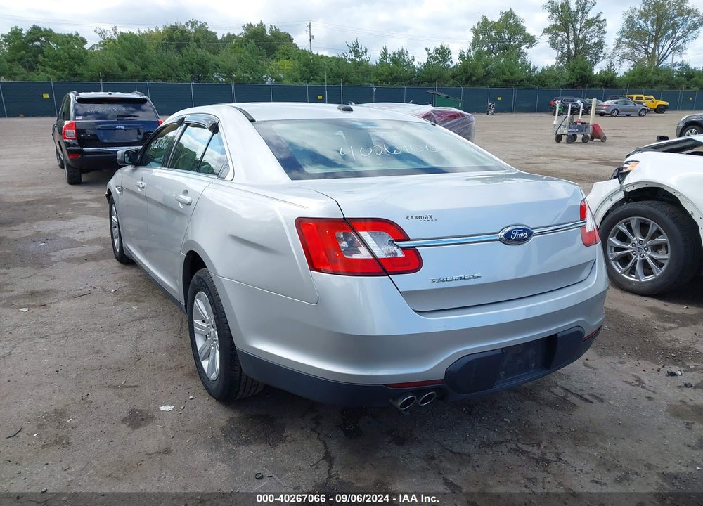 2010 FORD TAURUS SE VIN: 1FAHP2DW2AG115187