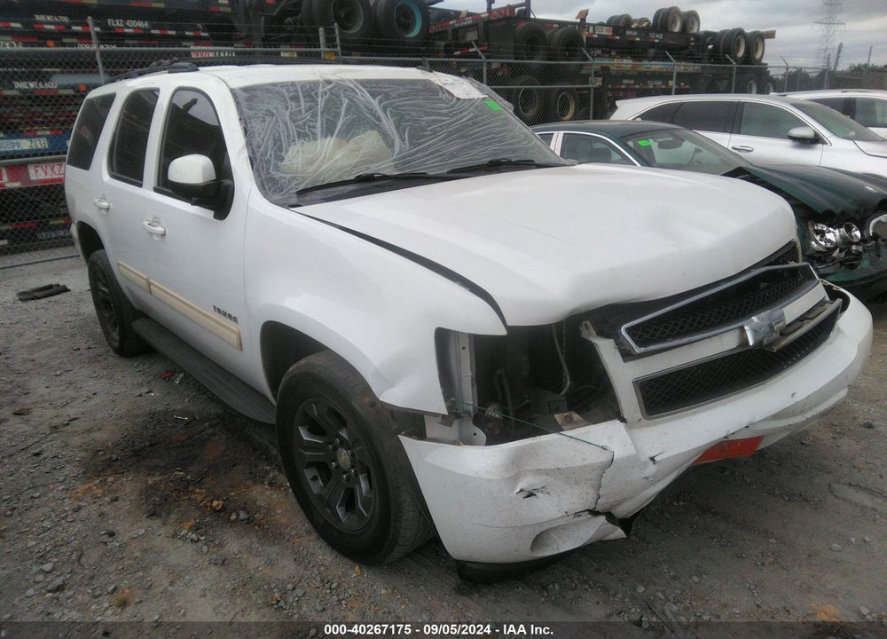 2011 CHEVROLET TAHOE LS VIN: 1GNSCAE00BR163476