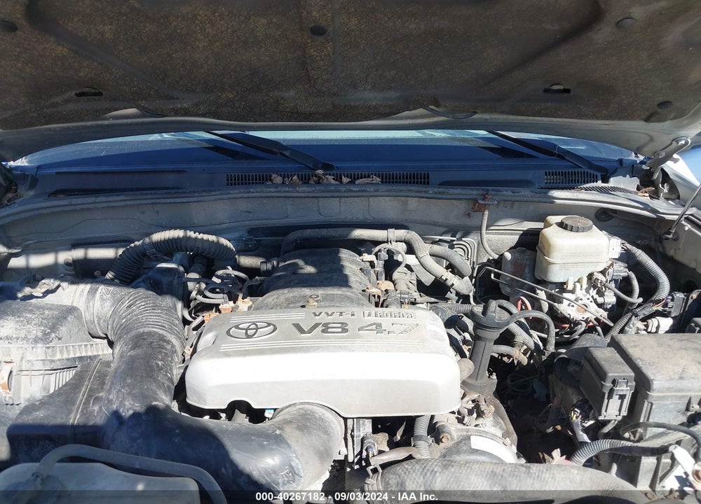 2005 TOYOTA 4RUNNER SR5 V8 VIN: JTEBT14R550046327