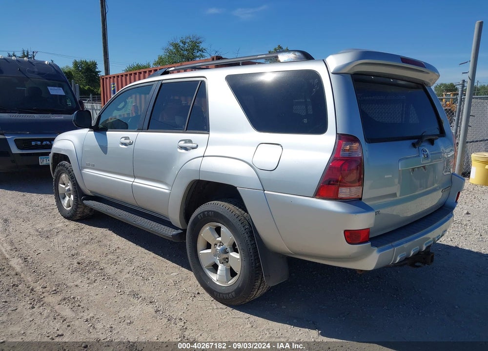 2005 TOYOTA 4RUNNER SR5 V8 VIN: JTEBT14R550046327