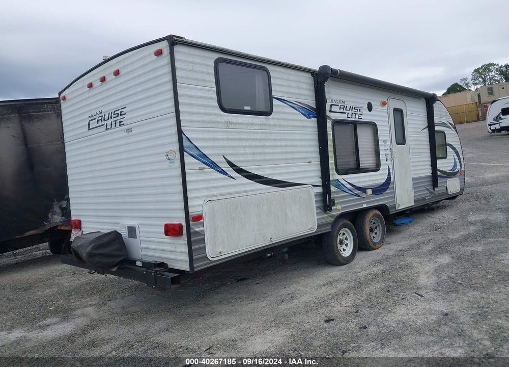 2015 SALEM OTHER VIN: 4X4TSMB21F7405663